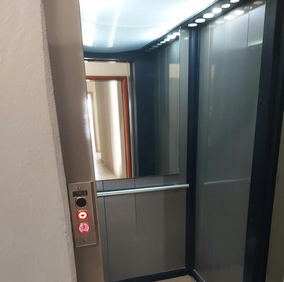 Bral Apartment 3 Durrës Kültér fotó